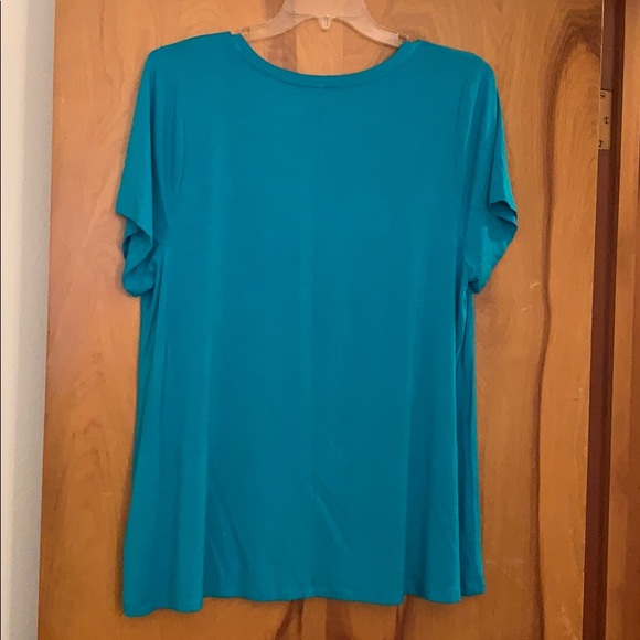 Ladies top - Picture 5 of 5